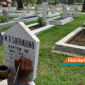 Hukum Menuliskan Nama Dan Tanggal Wafat Pada Nisan Kuburan